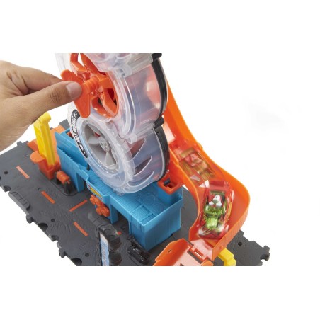 Hot Wheels Wyścigowy warsztat opon Zestaw HDP02 MATTEL