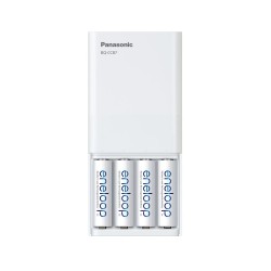 ŁADOWARKA PANASONIC SMARTPLUS USB + 4 x AA ENELOOP 2000 mAh