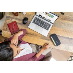 POLY Telefon konferencyjny Sync 20+ USB-C, zatwierdzony do współpracy z aplikacją Microsoft Teams