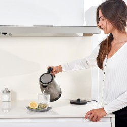 Czajnik elektryczny Black+Decker BXKE2201E (2200 W 1,7l)
