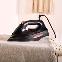 Żelazko parowe Black+Decker BXIR3000E (3000W czarny)