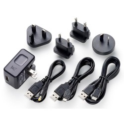 Tascam PS-P520U adapter zasilający/ inwentor Wewnętrzna Czarny
