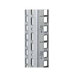 Triton Vertical rail 22U