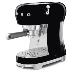 Ekspres do kawy Smeg z kolbą 50's Style Black ECF02BLEU