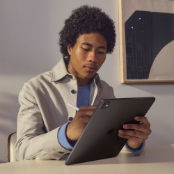 Apple iPad Pro 256 GB - 13" Tablet - M4 33cm-Wyświetlacz