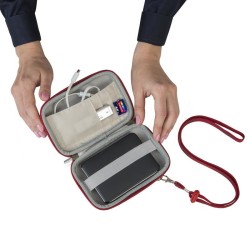 Rivacase 9101 (PU) Etui kieszeniowe Kopolimer Etylenu z Octanem Winylu (EVA) Czerwony