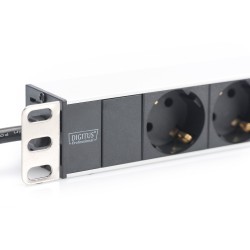 Listwa RACK DIGITUS DN-95401 (8 x UTE 16 A 2m kolor czarny)