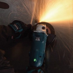 Makita GA6021C bez kategorii