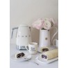 Czajnik elektryczny SMEG KLF04CREU kremowy