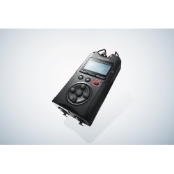 Tascam DR-40X - Przenośny rejestrator cyfrowy z interfejsem USB, zapisujący 2 x stereo, 2 GB karta SD