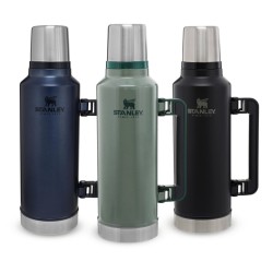 Stanley termos LEGENDARY CLASSIC - HAMMERTONE GREEN 1,9L