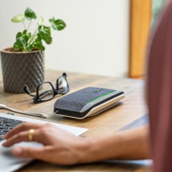 POLY Telefon konferencyjny Sync 20-M USB-C, zatwierdzony do współpracy z aplikacją Microsoft Teams