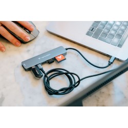 Wieloportowy koncentrator Verbatim USB-C Essentials z 7 portami 32158