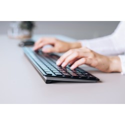 CHERRY KW 9100 SLIM klawiatura Uniwersalne RF Wireless + Bluetooth QWERTY Angielski Czarny