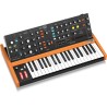 Behringer POLY D Syntezator analogowy