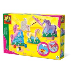 SES Creative Casting & painting horses