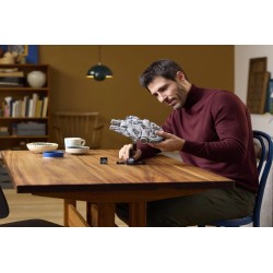 LEGO Star Wars 75375 Sokół Millennium