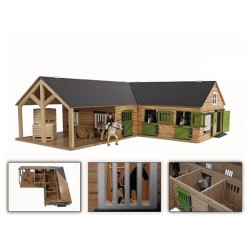 Stajnia drewniana dla koni 4 boxy Myjnia 68x77x27cm