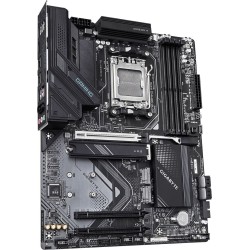 GIGABYTE X870 GAMING WIFI6 AMD X870 Gniazdo AM5 ATX