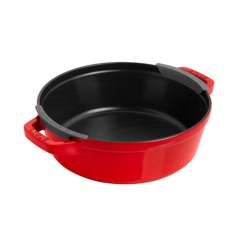 Zestaw 3 naczyń żeliwnych z pokrywką STAUB 40508-387-0 - czerwony 24 cm Zestaw 3 naczyń żeliwnych z pokrywką STAUB 40508-387-0 - czerwony 24 cm