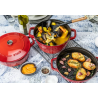 Zestaw 3 naczyń żeliwnych z pokrywką STAUB 40508-387-0 - czerwony 24 cm
