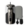 Golarka Philips S9000 Prestige SP9883/36 - parranajokone puhdistusasemalla