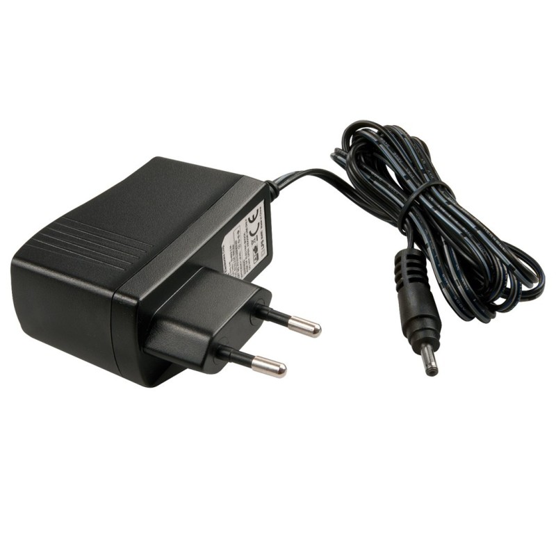 Lindy 70227 adapter zasilający/ inwentor Wewnętrzna Czarny Lindy 70227 adapter zasilający/ inwentor Wewnętrzna Czarny