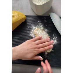 Maszynka do makaronu czarna Pasta Pasta Perfetta G-89426