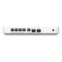 Router (Gateway), Kontroler UniFi, NVR, Switch Ubiquiti UniFi (UCG-Fiber-EU)
