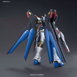Figurka kolekcjonerska Bandai HGCE 1/144 ZGMF-X20A STRIKE FREEDOM GUNDAM