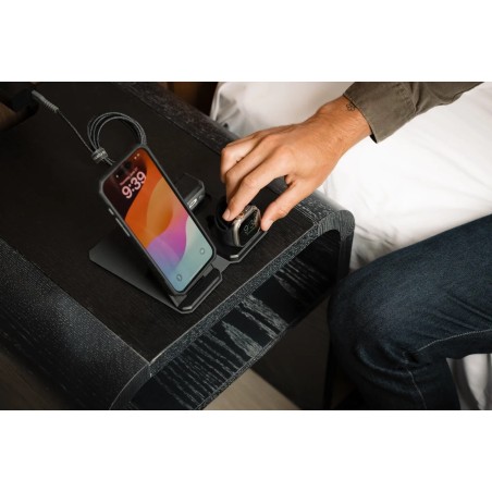 UAG 3in1 Travel Charger - bezprzewodowa ładowarka podróżna do trzech urządzeń 15W, kompatybilna z MagSafe, kabel, wtyczki i