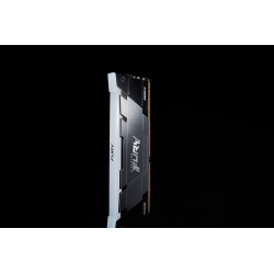 Kingston Technology FURY Renegade RGB moduł pamięci 32 GB 2 x 16 GB DDR4 3600 MT/s
