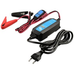 Niebieska inteligentna ładowarka IP65 12/15 + złącze DC