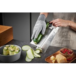 GEFU 10761 ręczna tarka / spiralizer Tarka z pojemnikiem Czarny, Srebrny