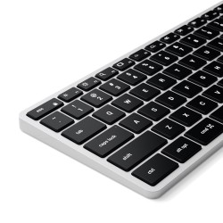 Satechi Slim X3 - klawiatura z układem numerycznym Bluetooth do czterech urządzeń USB-C US International (silver)