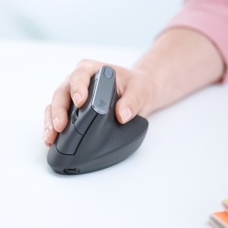 Mysz Logitech MX 910-005448 (optyczna 4000 DPI kolor czarny)
