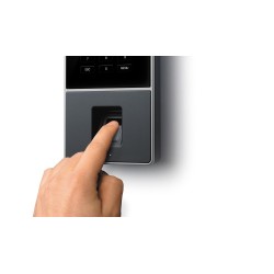 Safescan TimeMoto TM-626 Czarny Token z czipem, Odcisk palca, Hasło, Karta zbliżeniowa Prąd przemienny TFT Przewodowa sieć LAN