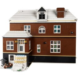 LEGO Ideas 21330 Kevin sam w domu