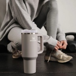 Kubek termiczny Stanley Quencher H2.0, 1,2L, Jesion