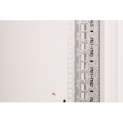 Szafa sieciowa wisząca Unique 19" 20U rack 600x600, drzwi szyba, szary, niedzielona, złożona, 100kg