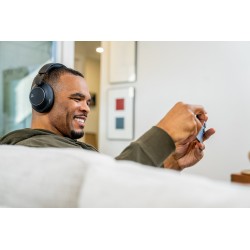 POLY Zestaw słuchawkowy Voyager Surround 80 UC USB-C + przejściówka USB-C/A