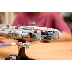 LEGO STAR WARS 75405 Krążownik typu Home One