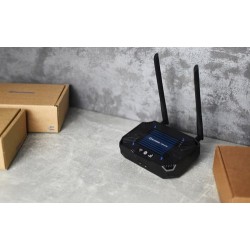 Teltonika TCR100 router bezprzewodowy Fast Ethernet Dual-band (2.4 GHz/5 GHz) 4G Czarny