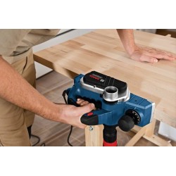 Strug 710W GHO 26-82D BOSCH