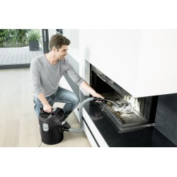 Odkurzacz kominkowy KARCHER AD 2 1.629-711.0 (600W kolor czarny)
